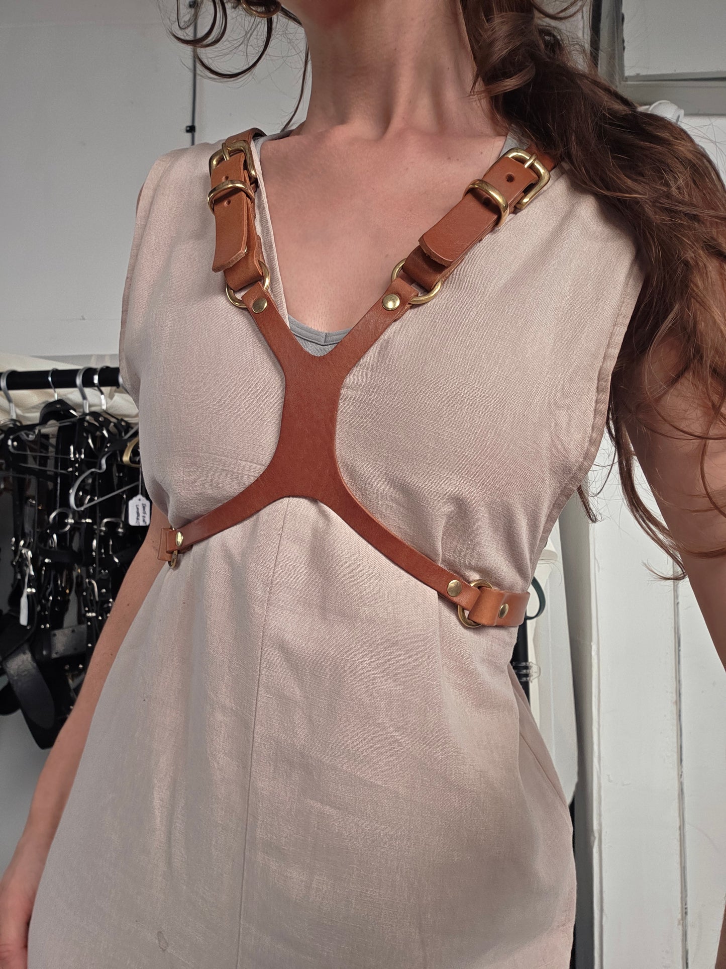 Hazelnut Reversible harness SAMPLE